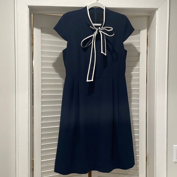 J. Crew Dresses & Skirts - J.Crew cap sleeve tie neck work dress. Like new. Sz 12